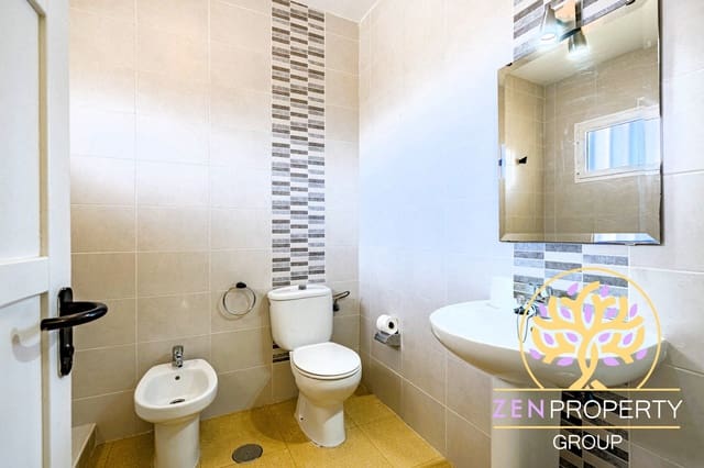 Studio for sale in Torviscas Bajo, Adeje with pool garage - € 225,000 (Ref: 10174755)