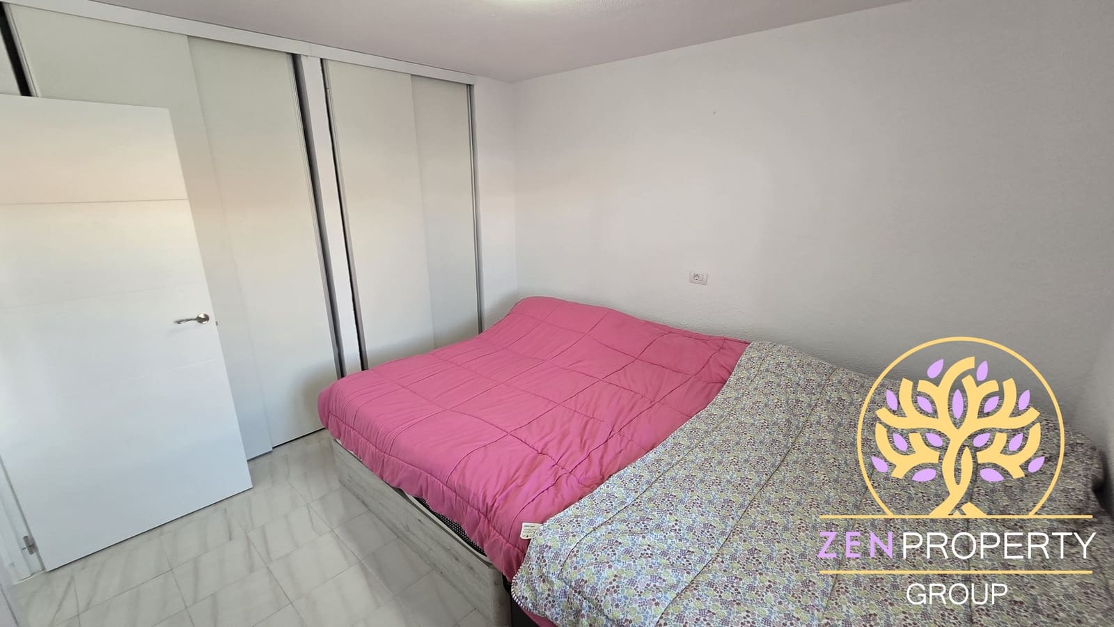 2 quarto Apartamento para venda em Los Cristianos com piscina - 367 500 € (Ref: 10183617)