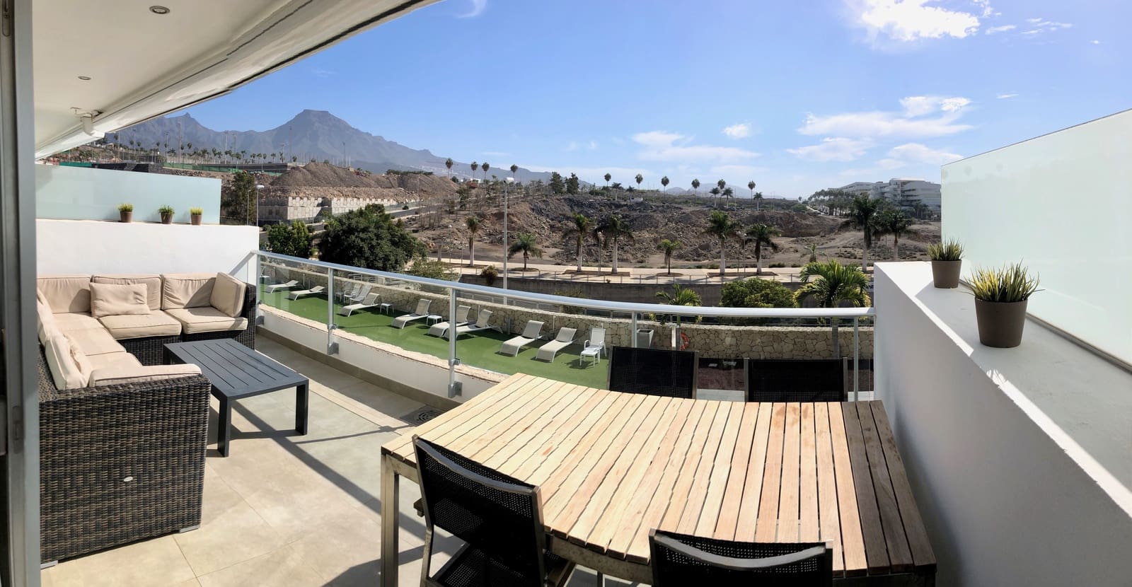 3 soveværelse Lejlighed til salg i La Caleta Adeje med swimmingpool garage - € 1.135.000 (Ref: 5140863)