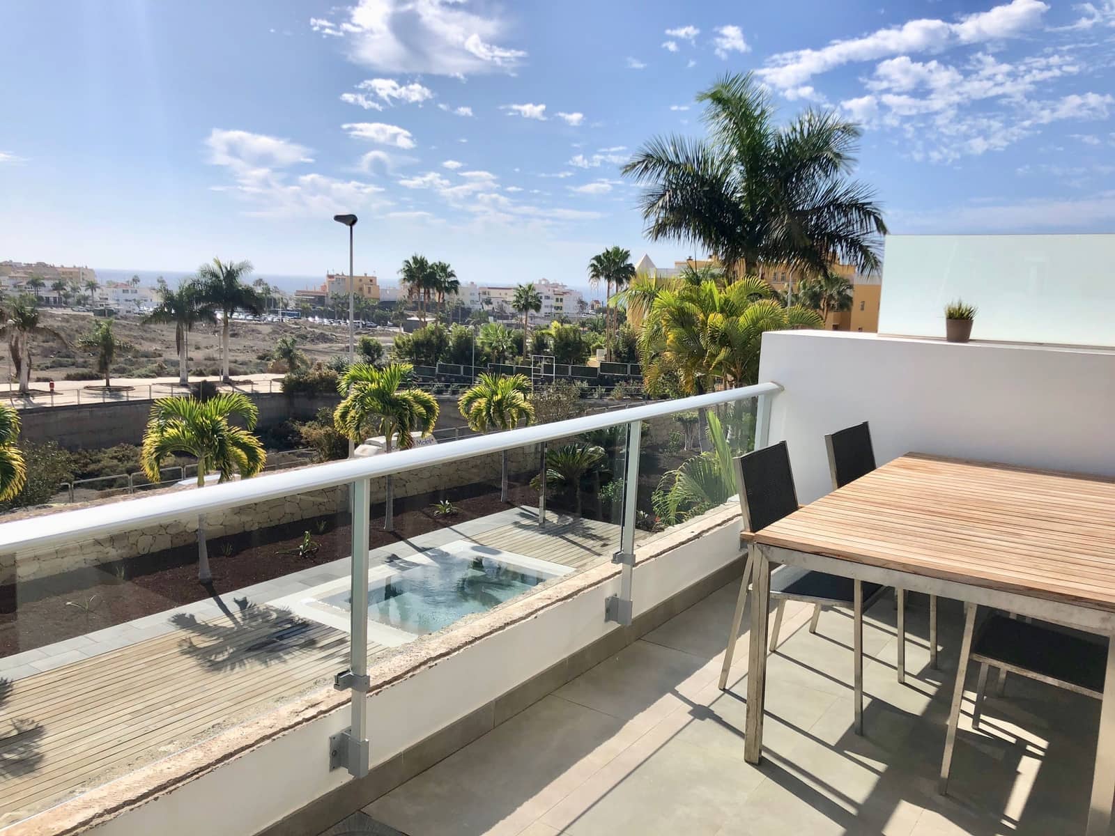 3 soveværelse Lejlighed til salg i La Caleta Adeje med swimmingpool garage - € 1.135.000 (Ref: 5140863)