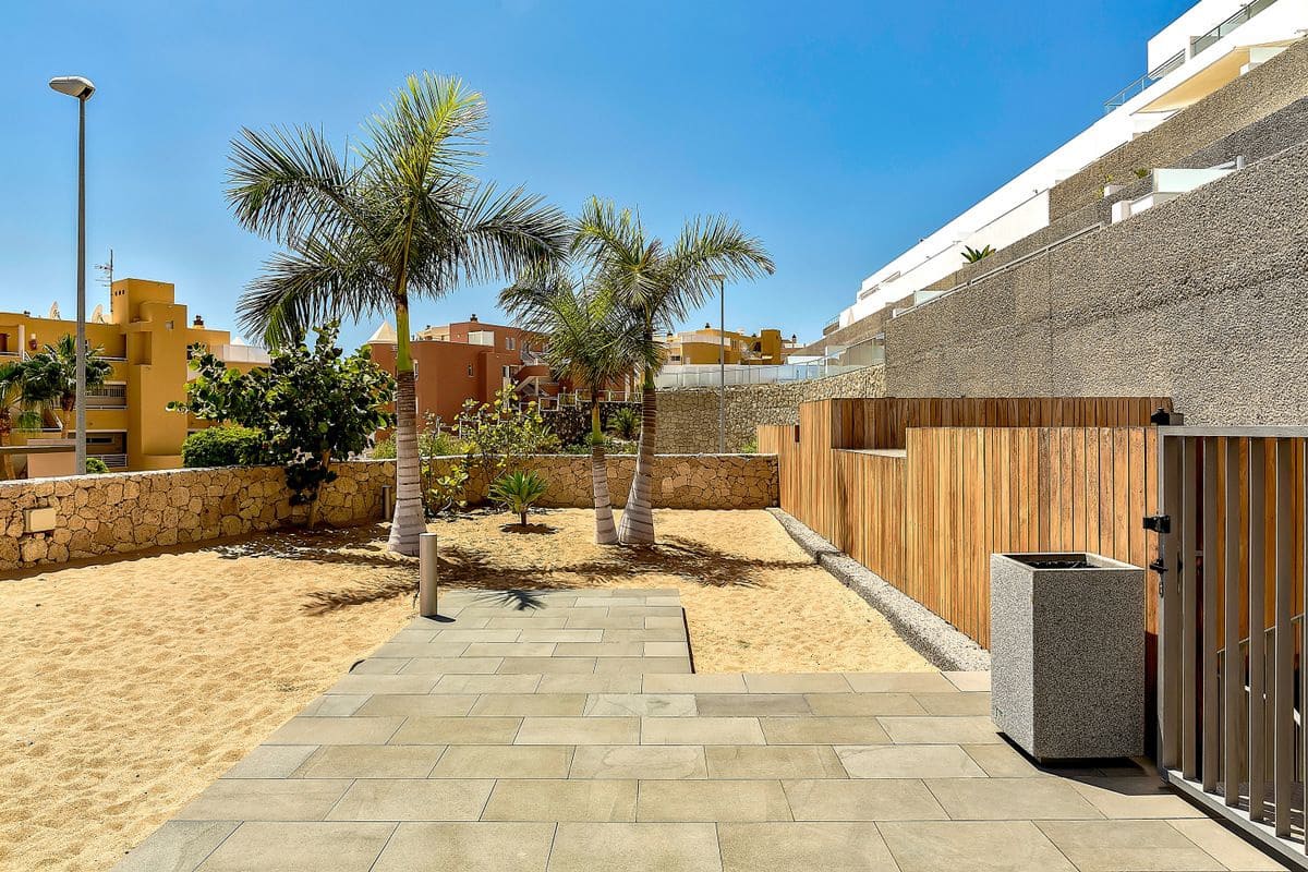 3 soveværelse Lejlighed til salg i La Caleta Adeje med swimmingpool garage - € 1.135.000 (Ref: 5140863)