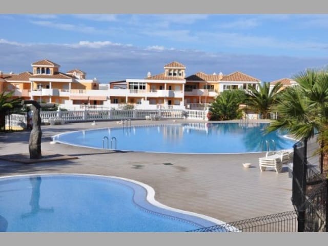 Garage til salg i Los Cristianos, Arona - € 17.500 (Ref: 7257341)