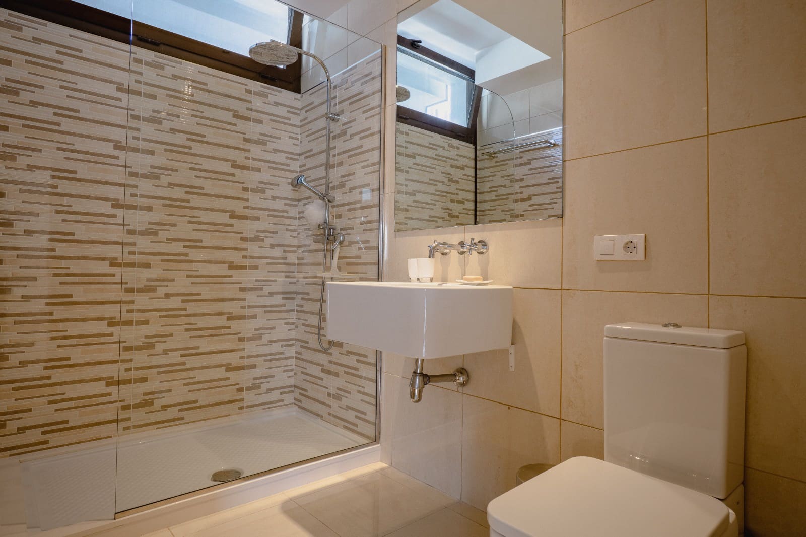 4 soveværelse Villa til salg i Playa San Juan med swimmingpool garage - € 2.750.000 (Ref: 7419647)