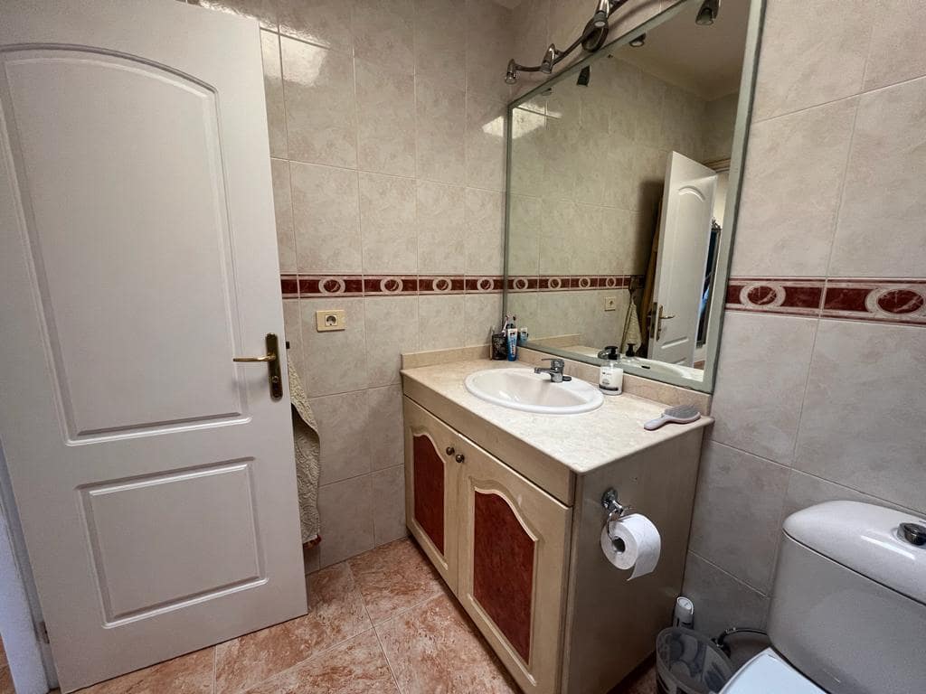 4 soveværelse Byhus til salg i Roque del Conde med swimmingpool garage - € 895.000 (Ref: 7870921)