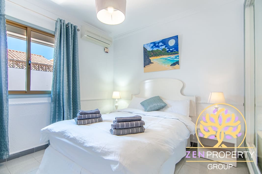 4 soverom Villa til salgs i Adeje med svømmebasseng garasje - € 1 390 000 (Ref: 8115904)