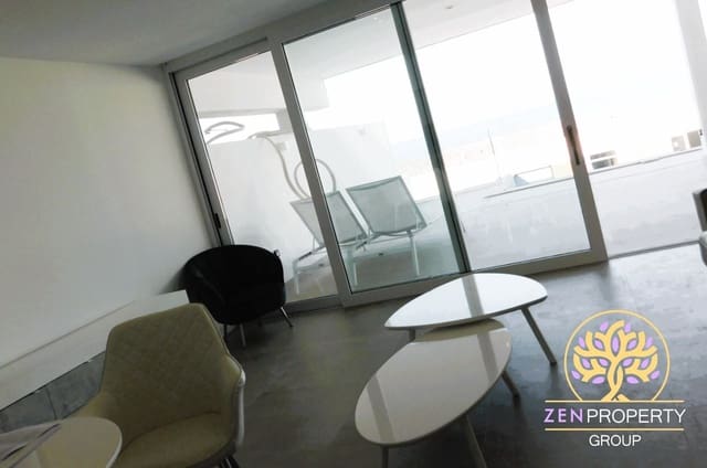 2 soveværelse Lejlighed til salg i Costa del Silencio, Arona - € 718.000 (Ref: 8139598)