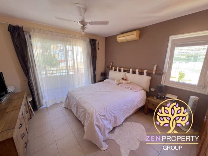 4 soveværelse Semi-Rækkehus til salg i Adeje med swimmingpool garage - € 680.000 (Ref: 8338451)