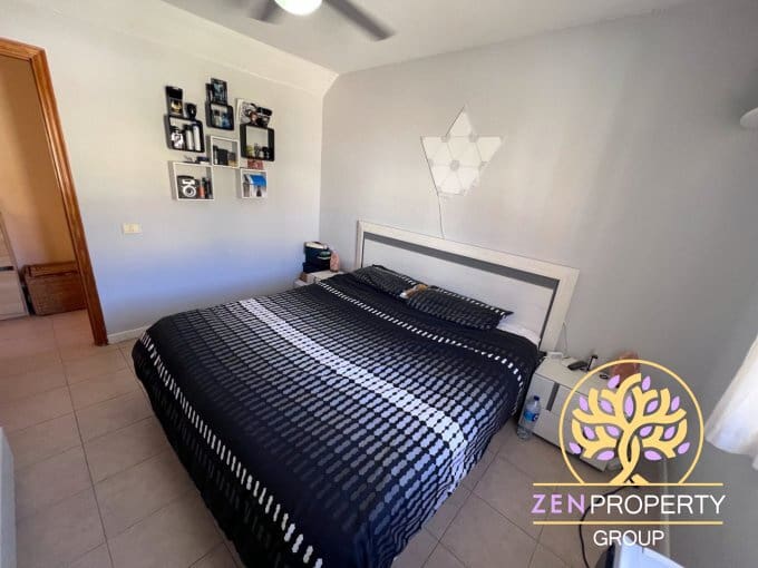 4 soveværelse Semi-Rækkehus til salg i Adeje med swimmingpool garage - € 680.000 (Ref: 8338451)