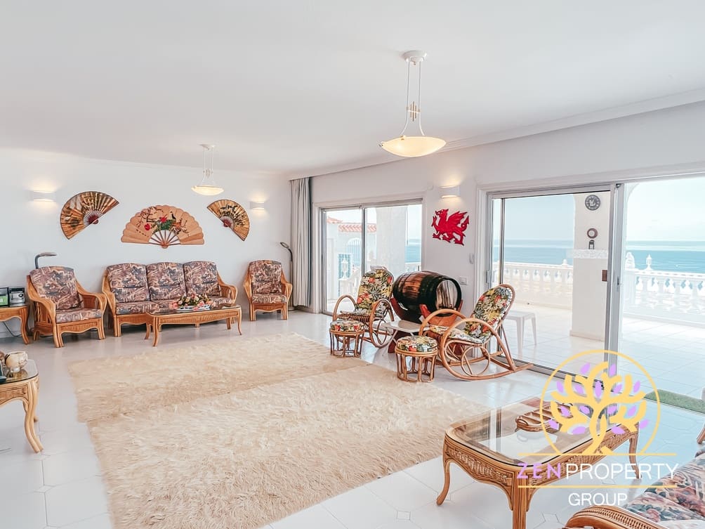 10 soveværelse Finca/Landehus til salg i Guia de Isora med swimmingpool garage - € 2.500.000 (Ref: 8428169)