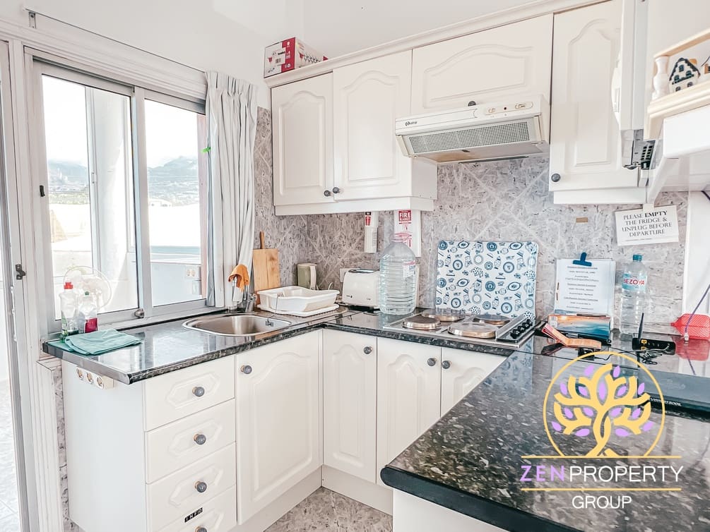 10 soveværelse Finca/Landehus til salg i Guia de Isora med swimmingpool garage - € 2.500.000 (Ref: 8428169)