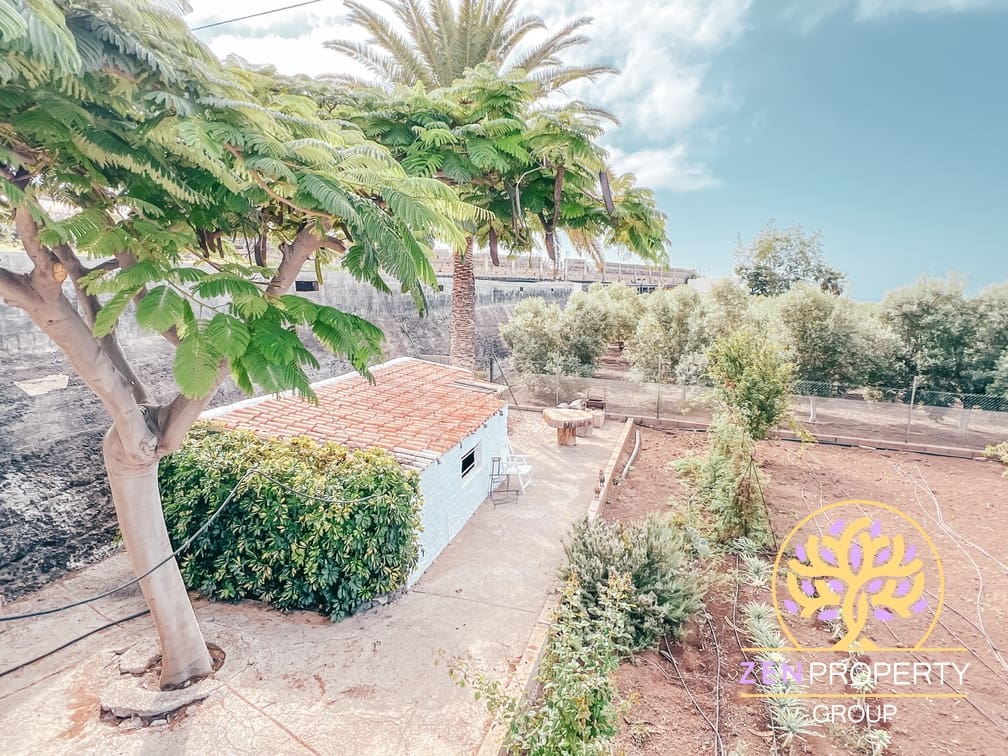 10 soveværelse Finca/Landehus til salg i Guia de Isora med swimmingpool garage - € 2.500.000 (Ref: 8428169)