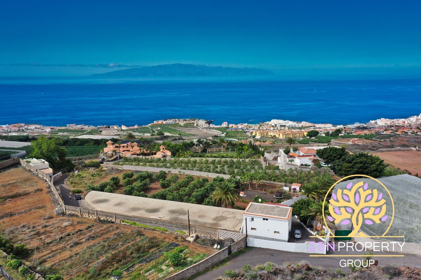 10 soveværelse Finca/Landehus til salg i Guia de Isora med swimmingpool garage - € 2.500.000 (Ref: 8428169)