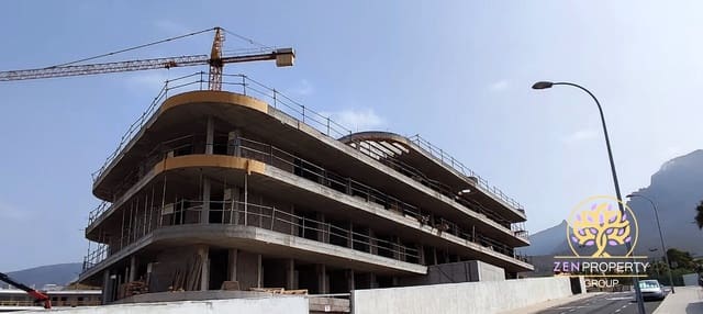 2 chambre Appartement à vendre à El Madroñal, Adeje avec piscine garage - 615 000 € (Ref: 8467157)