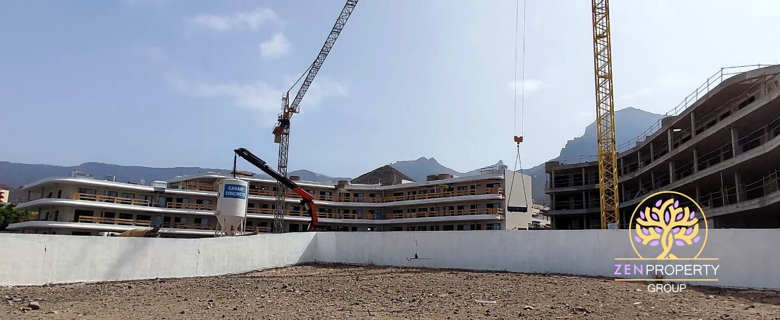 2 soveværelse Lejlighed til salg i El Madronal med swimmingpool garage - € 615.000 (Ref: 8467157)