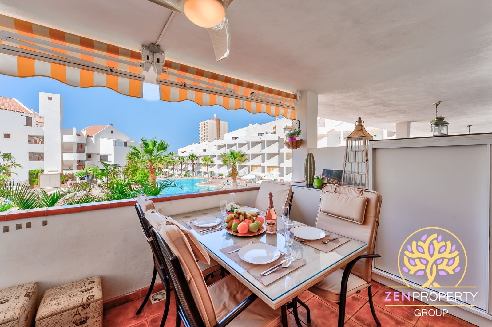 1 soverom Leilighet til salgs i Los Cristianos med svømmebasseng garasje - € 315 000 (Ref: 8737029)