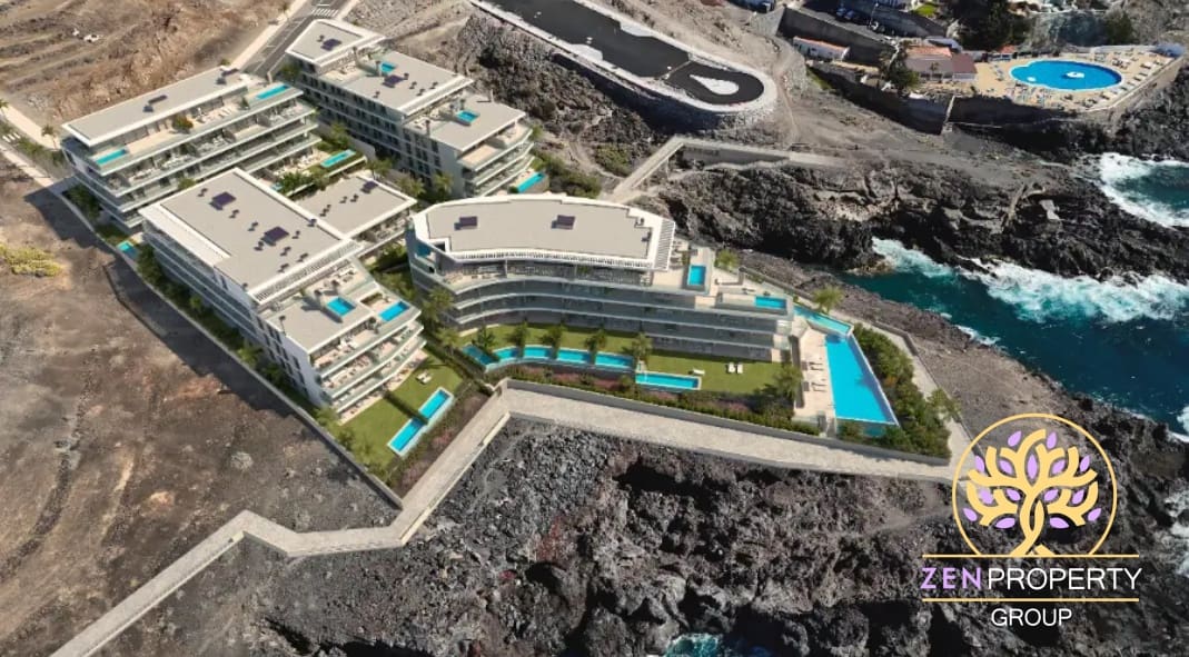 2 soveværelse Lejlighed til salg i Adeje med swimmingpool garage - € 680.000 (Ref: 8828832)