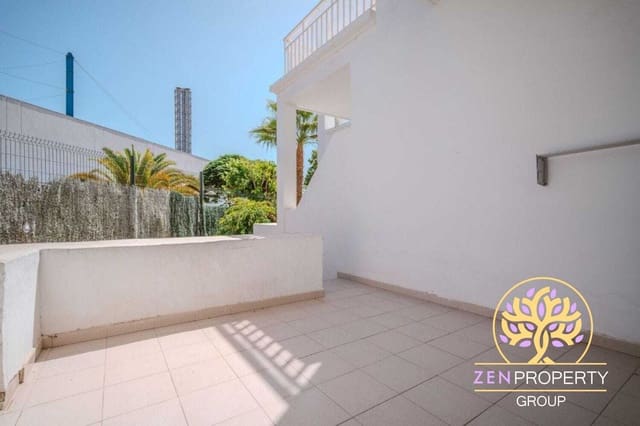 1 soverom Leilighet til salgs i Playa del Duque, Adeje med svømmebasseng - € 235 000 (Ref: 8896003)