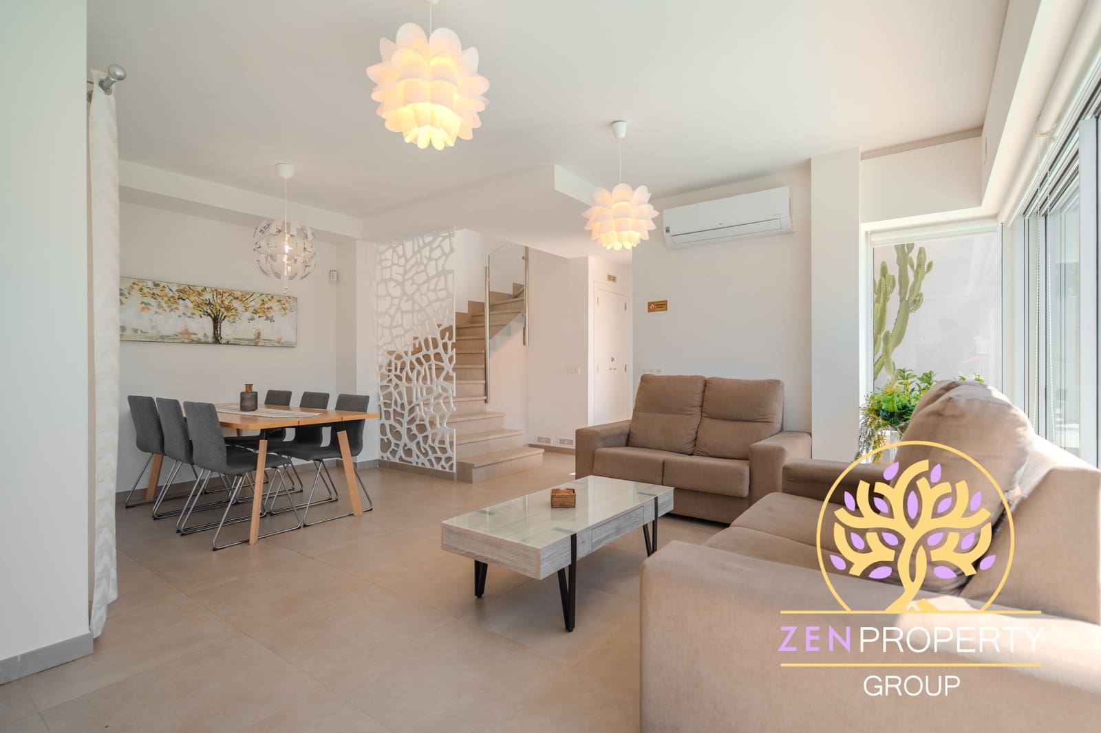 3 sypialnia Willa na sprzedaż w Playa Paraiso z basenem garażem - 1 175 000 € (Ref: 9231904)