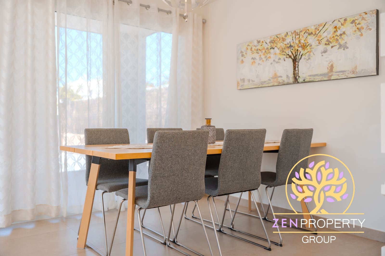 3 sypialnia Willa na sprzedaż w Playa Paraiso z basenem garażem - 1 175 000 € (Ref: 9231904)