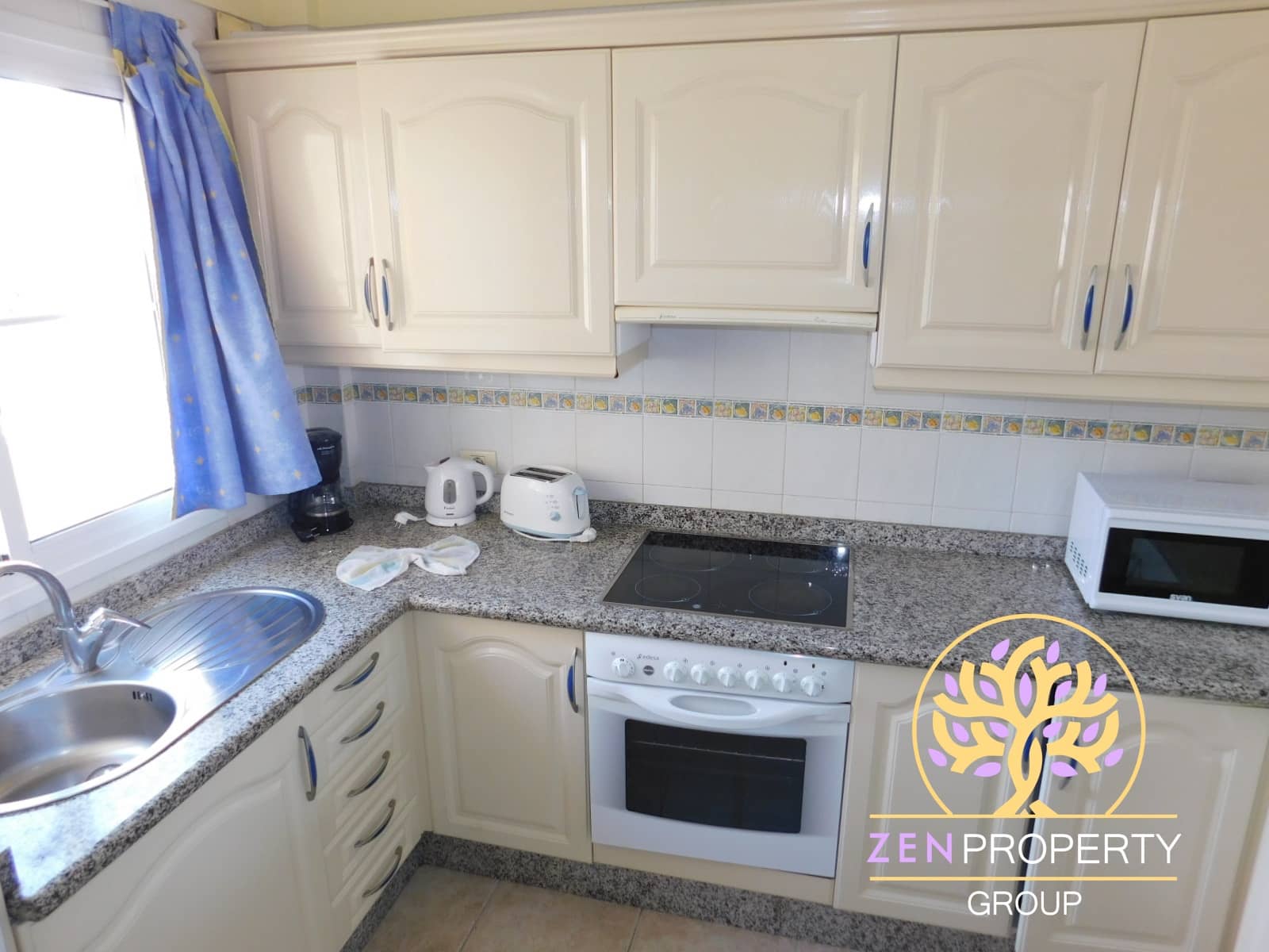 1 soveværelse Lejlighed til salg i Los Cristianos med swimmingpool - € 265.000 (Ref: 9348661)