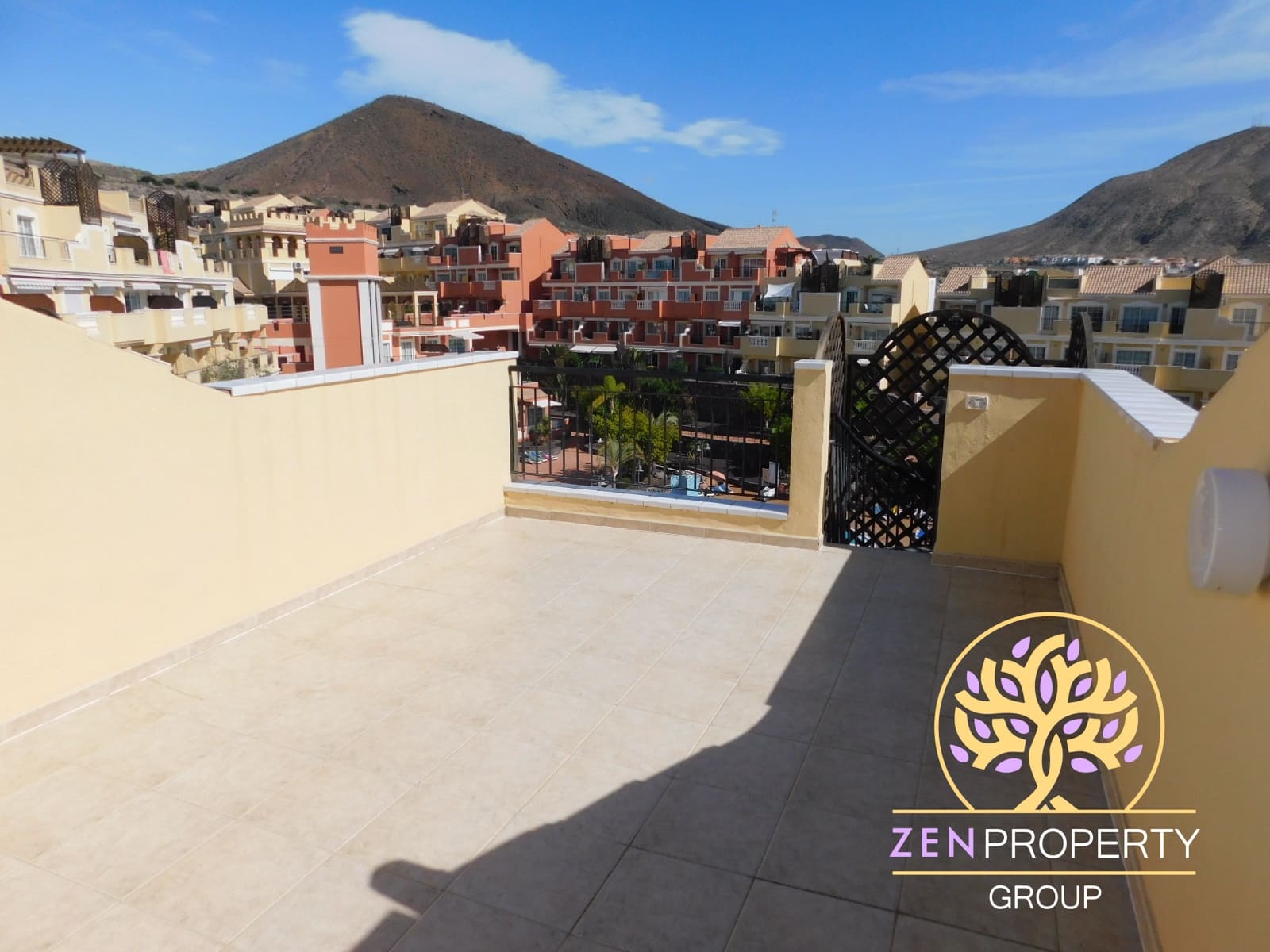 1 soveværelse Lejlighed til salg i Los Cristianos med swimmingpool - € 265.000 (Ref: 9348661)