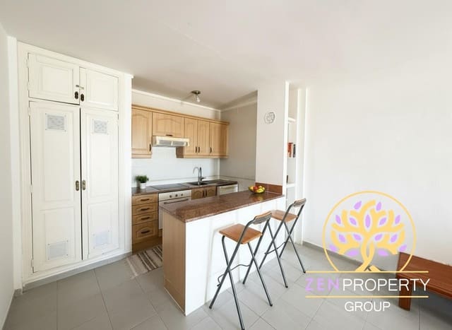 2 sypialnia Apartament na sprzedaż w San Eugenio Alto, Adeje z basenem - 381 600 € (Ref: 9348741)