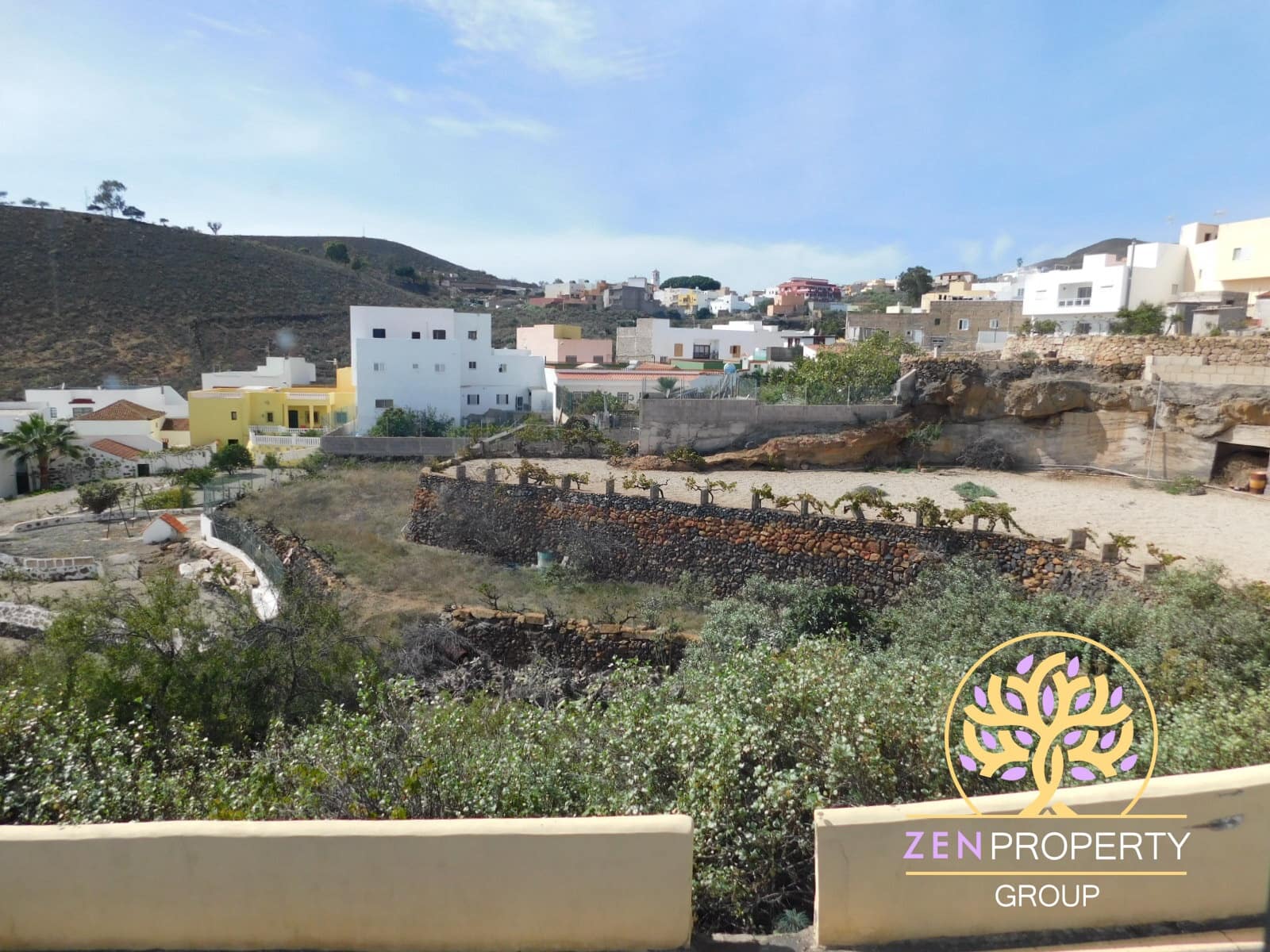 4 chambre Finca/Maison de Campagne à vendre à Charco del Pino avec garage - 490 000 € (Ref: 9369267)