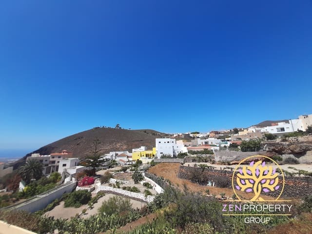 4 bedroom Finca/Country House for sale in Charco del Pino, Granadilla de Abona with garage - € 490,000 (Ref: 9369267)