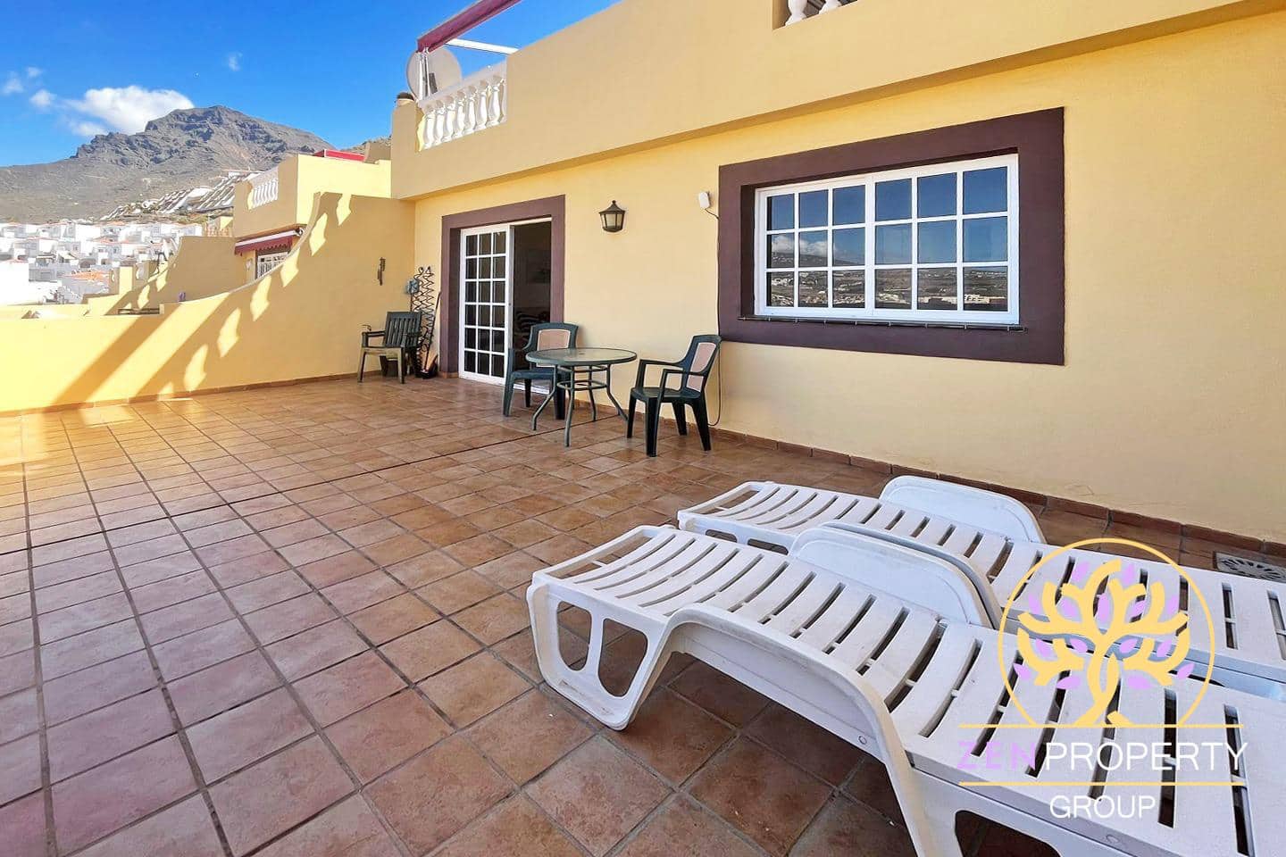 2 chambre Appartement à vendre à Adeje avec piscine - 479 000 € (Ref: 9378527)