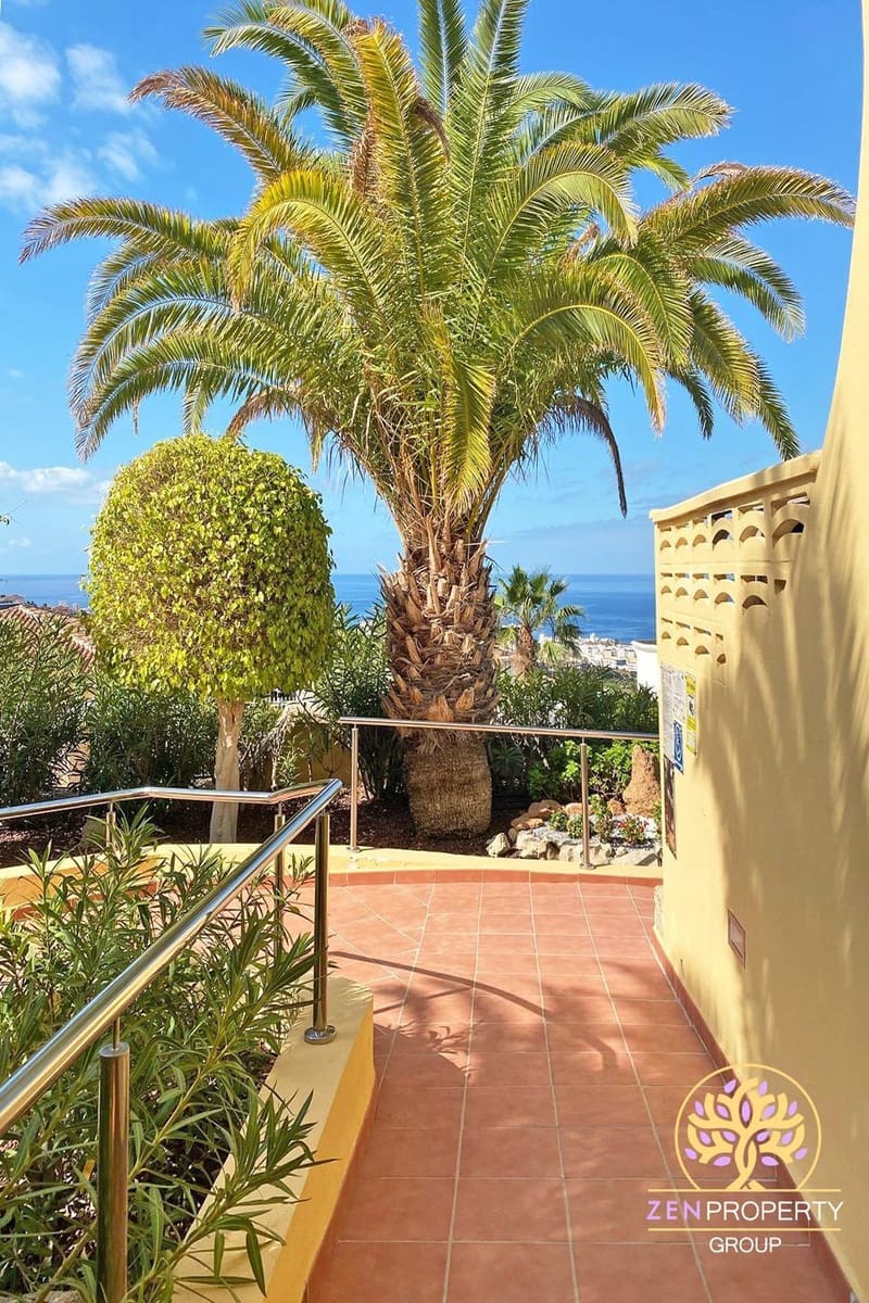 2 chambre Appartement à vendre à Adeje avec piscine - 479 000 € (Ref: 9378527)