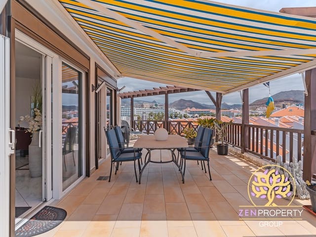 2 chambre Penthouse à vendre à Playa de las Americas, Arona avec piscine - 995 000 € (Ref: 9469821)