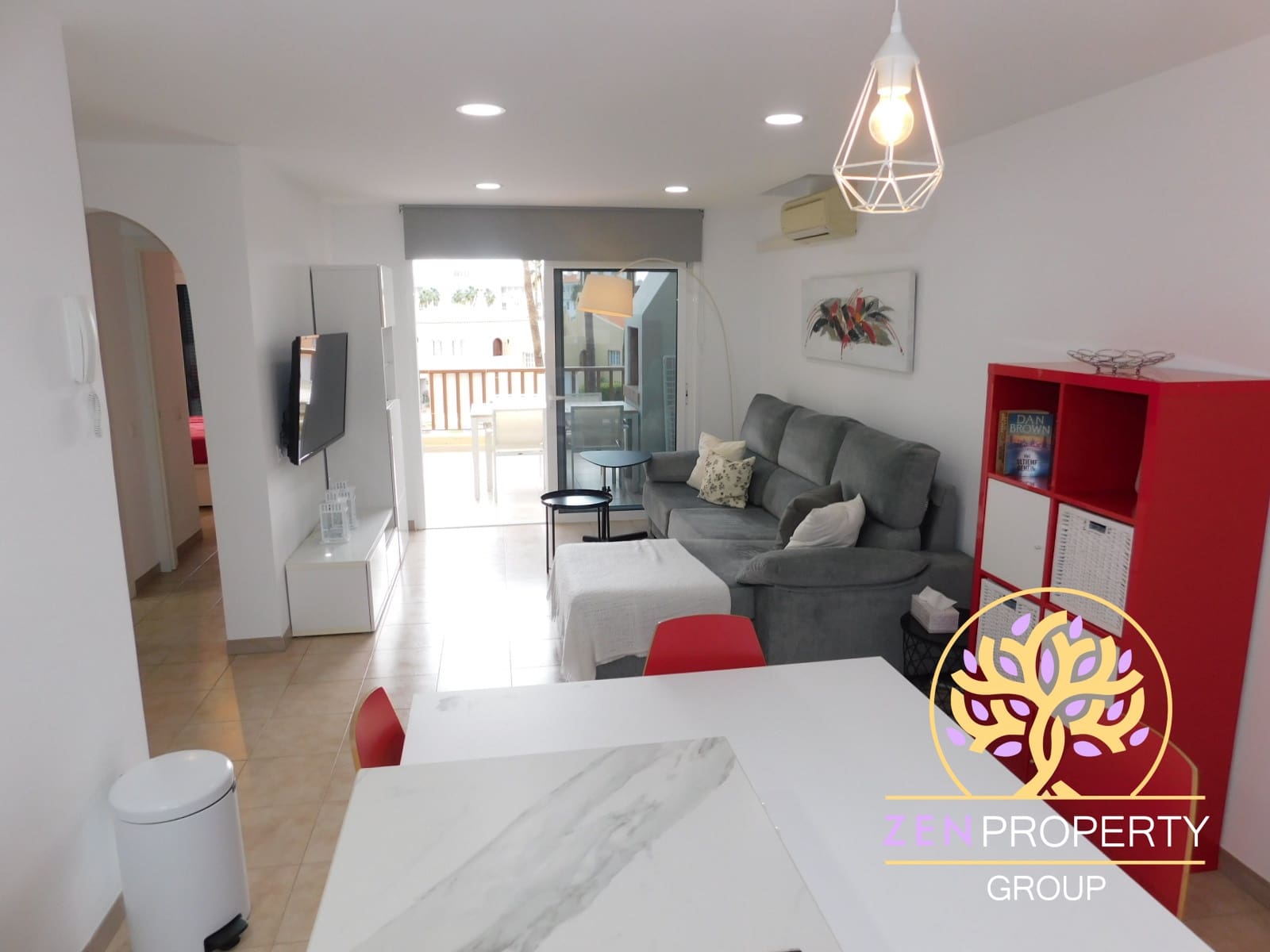 1 slaapkamer Appartement te koop in La Caleta Adeje met zwembad garage - € 490.000 (Ref: 9518055)
