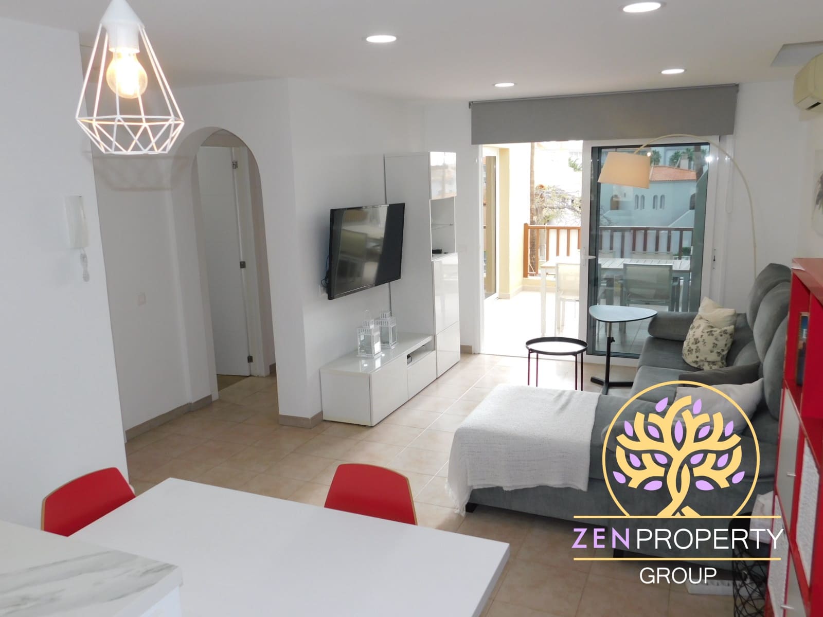 1 slaapkamer Appartement te koop in La Caleta Adeje met zwembad garage - € 490.000 (Ref: 9518055)
