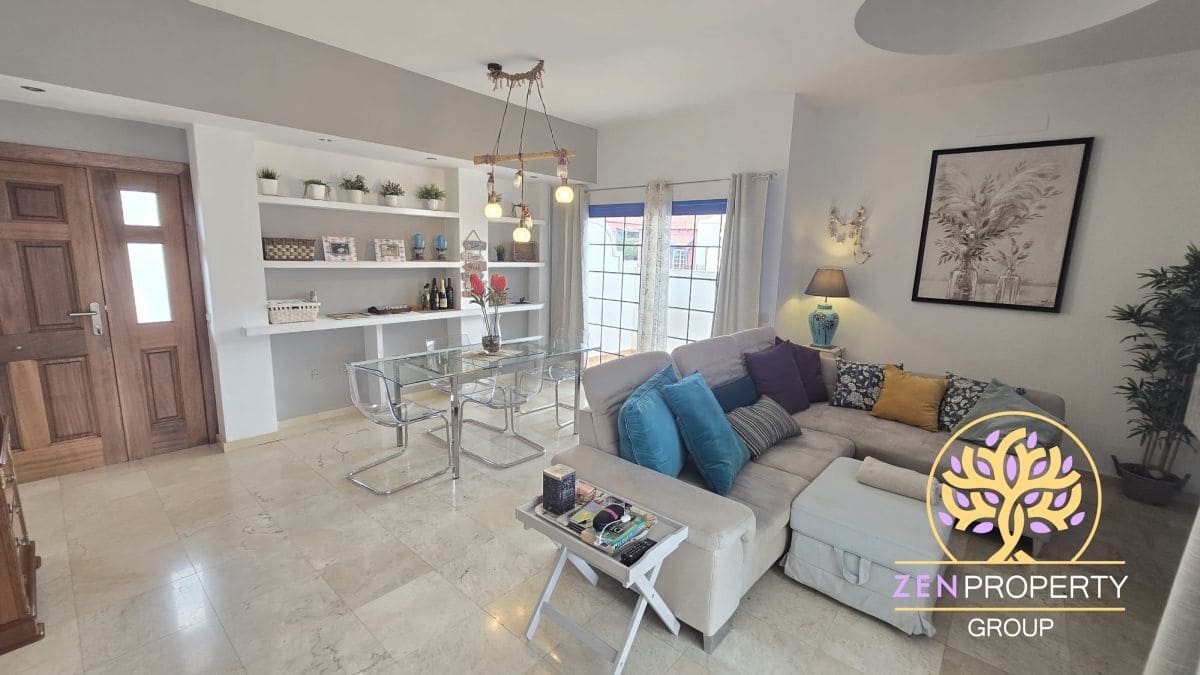 2 soveværelse Penthouse til salg i Llano del Camello med swimmingpool garage - € 439.000 (Ref: 9542608)