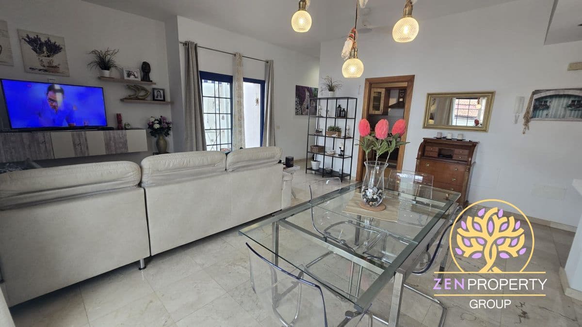 2 soveværelse Penthouse til salg i Llano del Camello med swimmingpool garage - € 439.000 (Ref: 9542608)