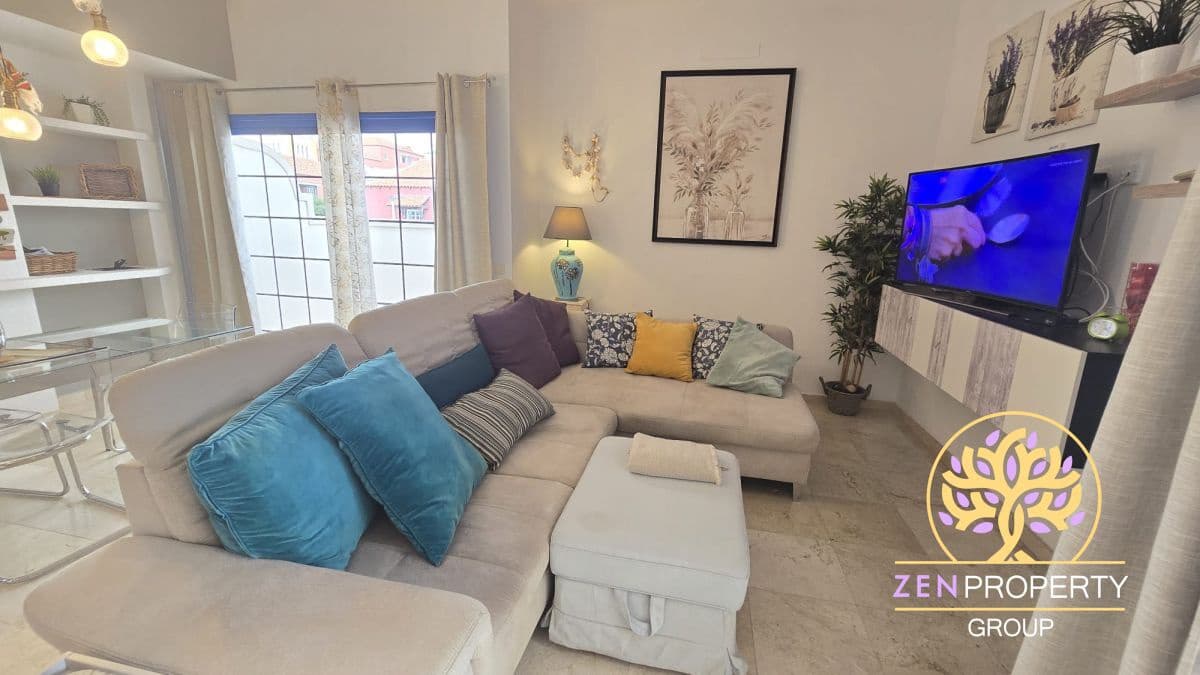 2 soveværelse Penthouse til salg i Llano del Camello med swimmingpool garage - € 439.000 (Ref: 9542608)