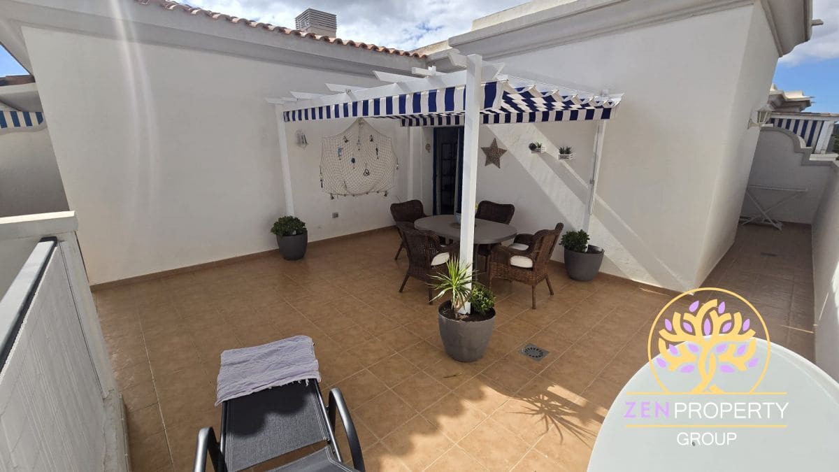 2 soveværelse Penthouse til salg i Llano del Camello med swimmingpool garage - € 439.000 (Ref: 9542608)