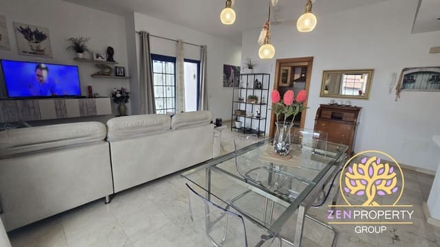 2 soveværelse Penthouse til salg i Llano del Camello, San Miguel de Abona med swimmingpool garage - € 439.000 (Ref: 9542608)