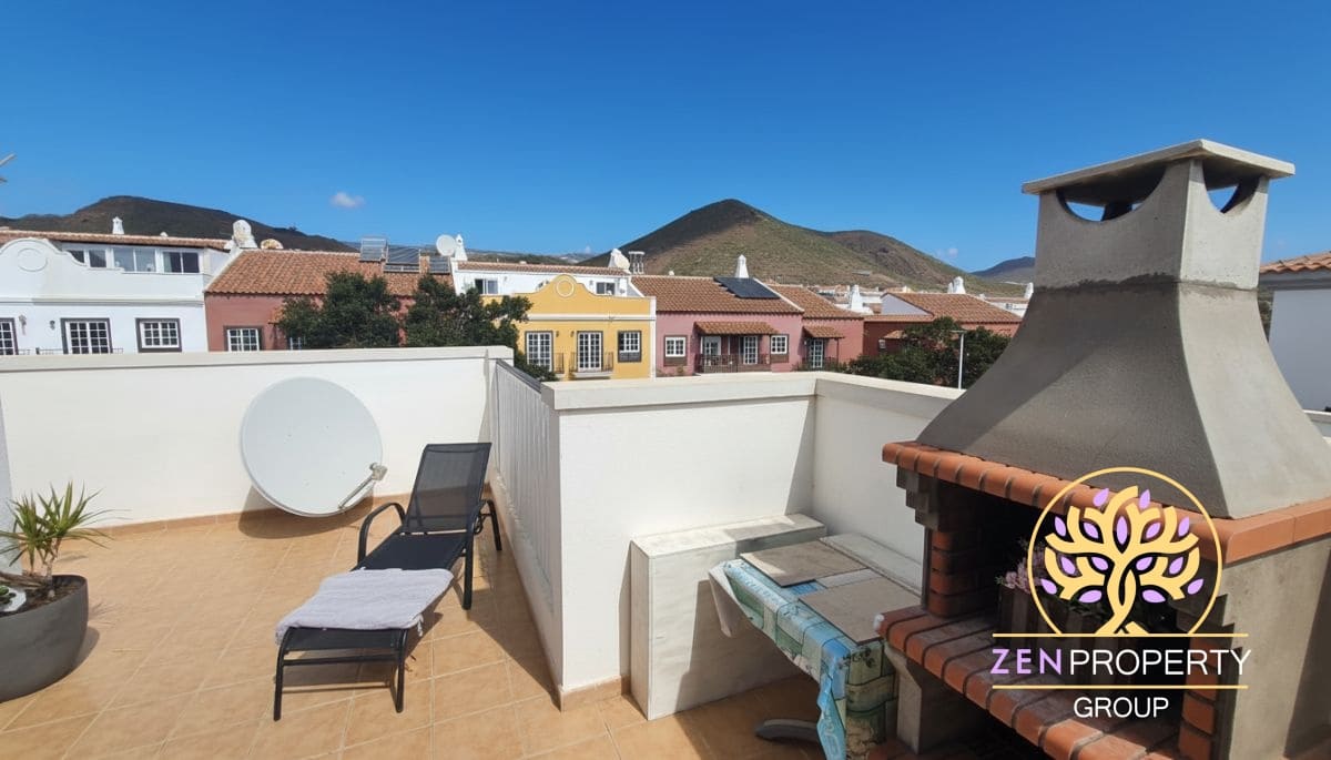 2 soveværelse Penthouse til salg i Llano del Camello med swimmingpool garage - € 439.000 (Ref: 9542608)