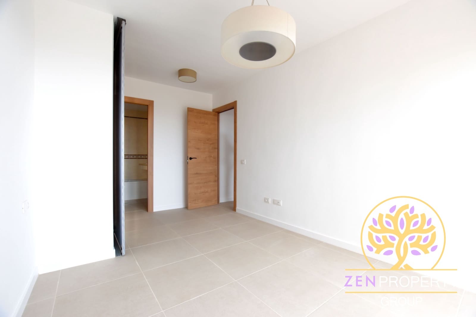 4 slaapkamer Huis te koop in El Madronal met zwembad garage - € 675.000 (Ref: 9547214)