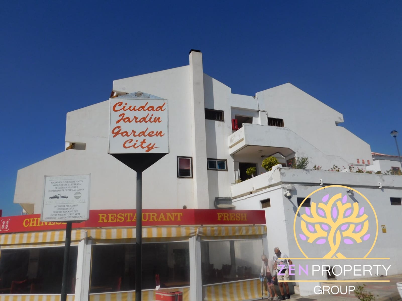 Lägenhet till salu i Puerto Colon med pool - 275 000 € (Ref: 9592162)