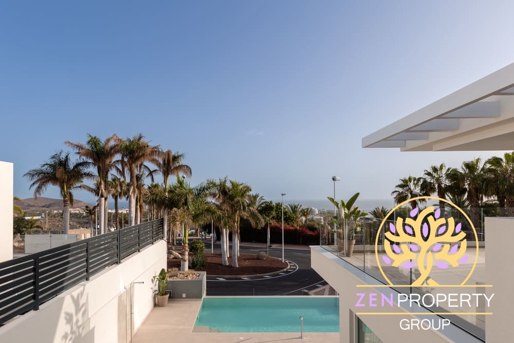 3 sypialnia Willa na sprzedaż w Costa Adeje z basenem garażem - 1 995 500 € (Ref: 9669088)