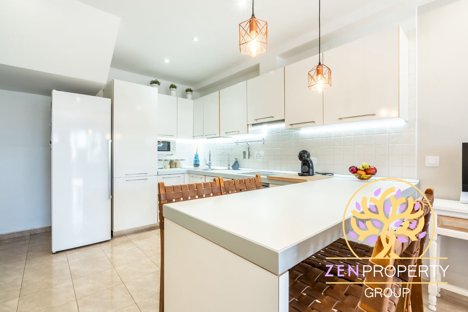 2 bedroom Terraced Villa for sale in Palm-Mar with pool garage - € 494,000 (Ref: 9725066)