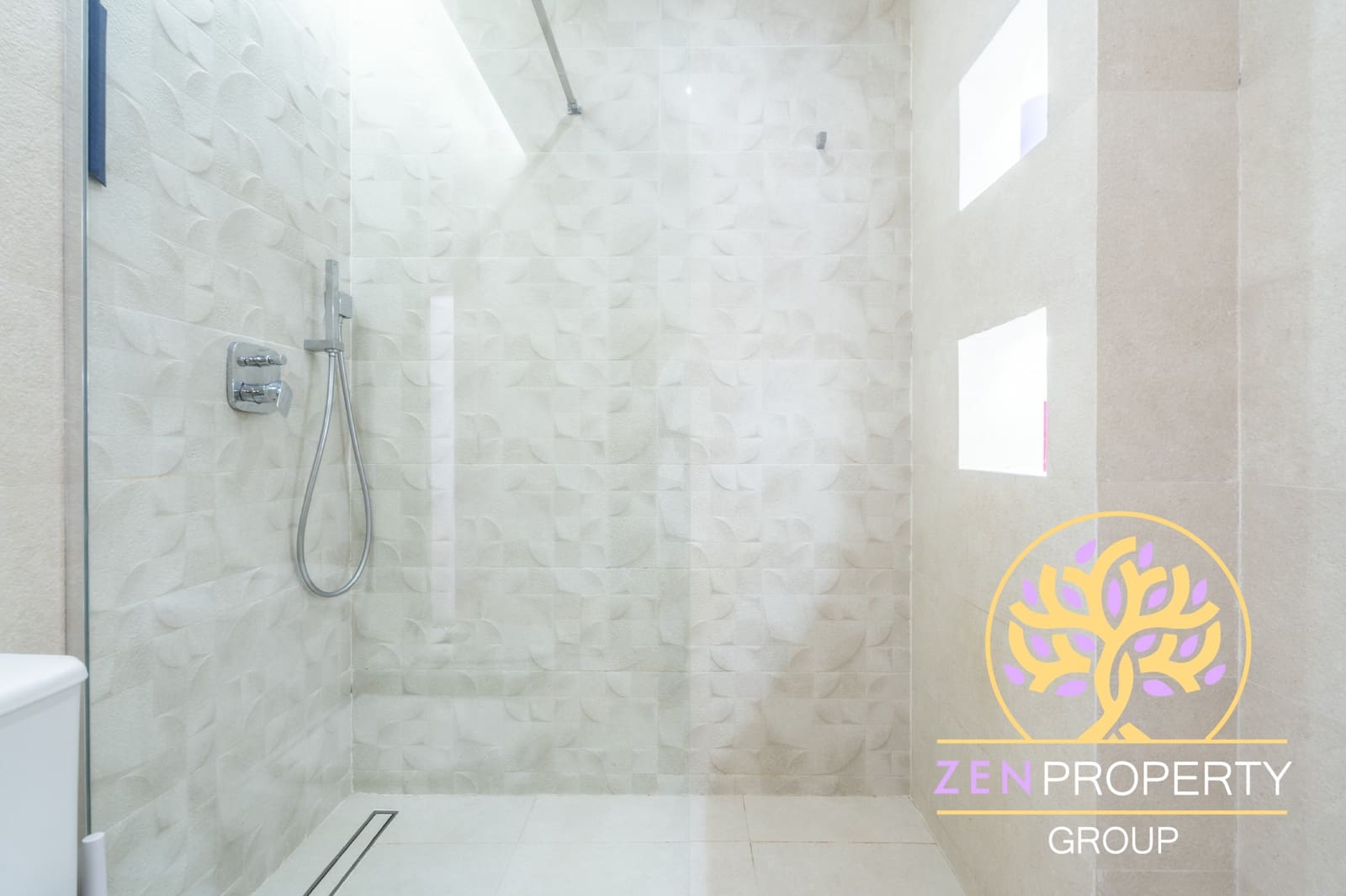 2 bedroom Terraced Villa for sale in Palm-Mar with pool garage - € 494,000 (Ref: 9725066)