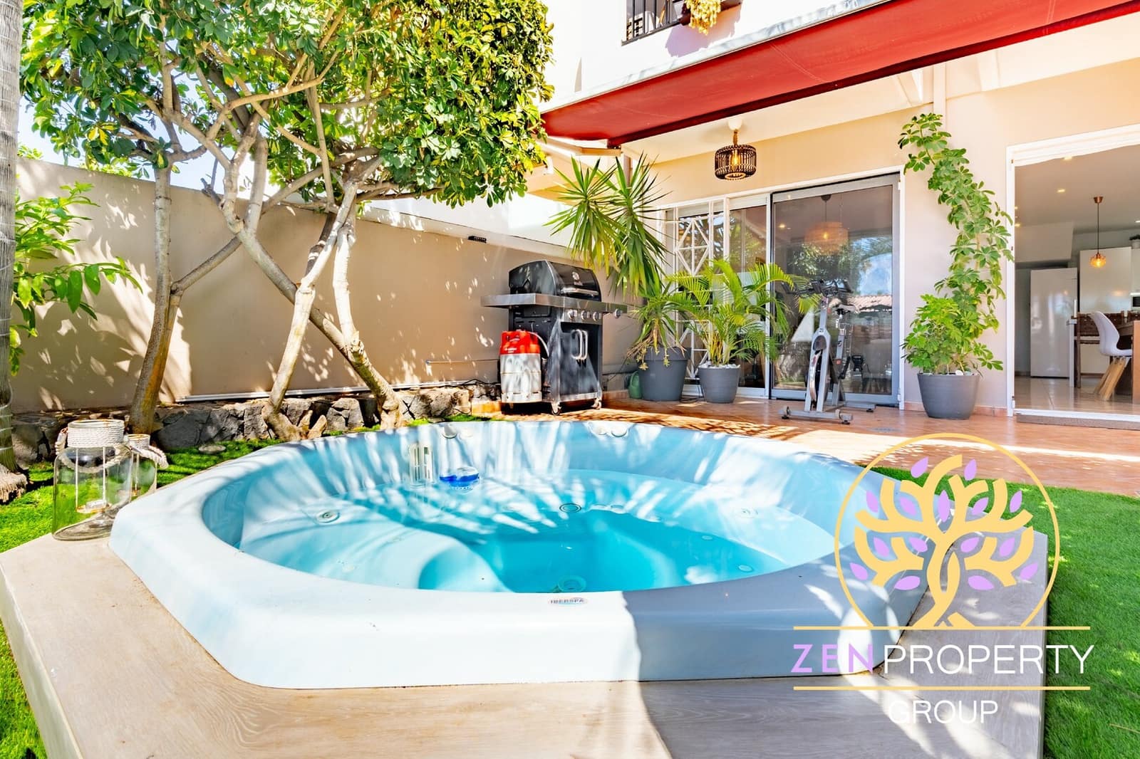 2 bedroom Terraced Villa for sale in Palm-Mar with pool garage - € 494,000 (Ref: 9725066)