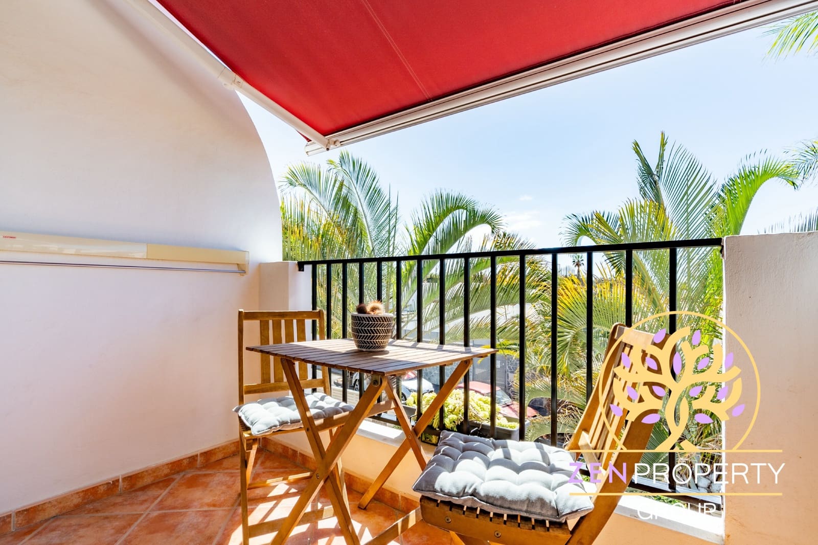 2 bedroom Terraced Villa for sale in Palm-Mar with pool garage - € 494,000 (Ref: 9725066)