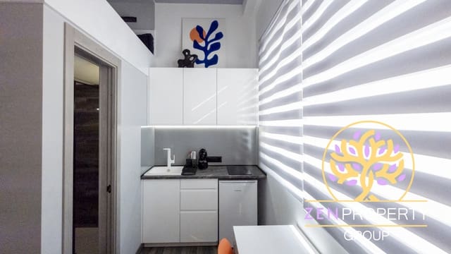 Apartamento de 10 habitaciones en Torviscas Bajo, Adeje en venta con piscina - 890.000 € (Ref: 9793621)