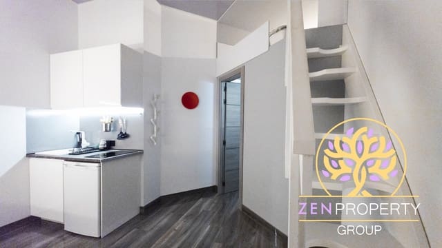 Apartamento de 10 habitaciones en Torviscas Bajo, Adeje en venta con piscina - 890.000 € (Ref: 9793621)