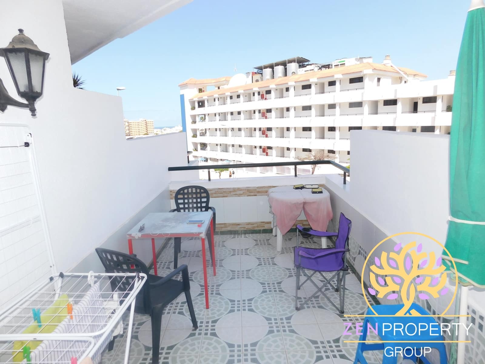Studio te koop in Los Cristianos met zwembad - € 220.000 (Ref: 9874333)