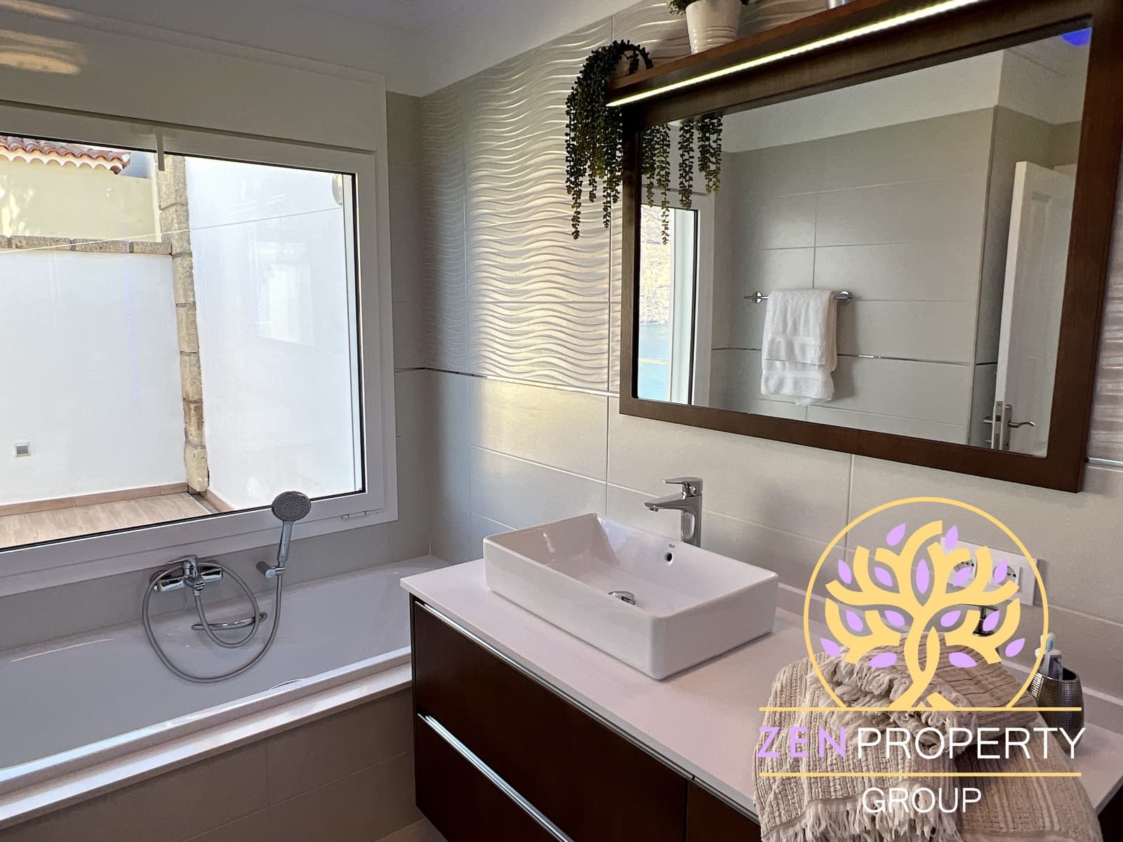 3 sovrum Villa till salu i Los Gigantes med pool garage - 3 450 000 € (Ref: 9893171)